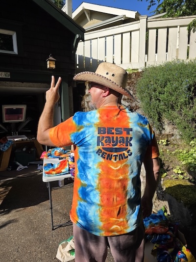 Caption: Gotta love these colors, eh?